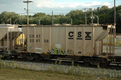 CSX Covered Hopper 226158.JPG