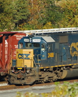 CSX2488
                leading a ballast train.JPG