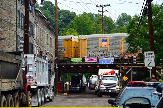 First test train crossing the bridge in Ellicott City