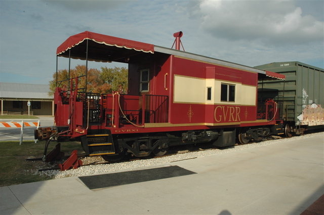 GVRR fancy caboose.JPG