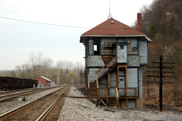 HO Tower looking East.JPG