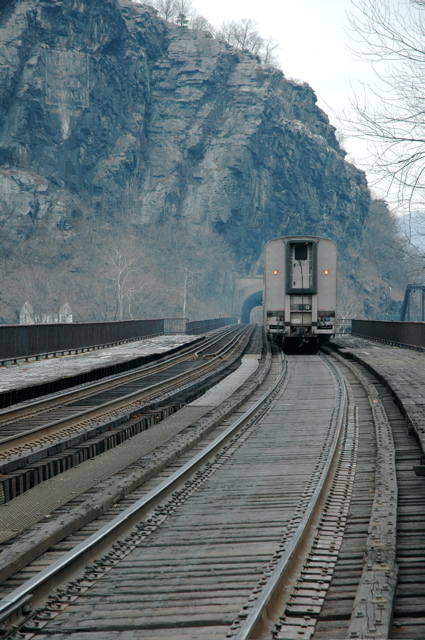 Amtrak thru the tunnel.JPG