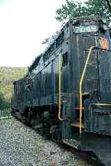 GP9 longhood.JPG