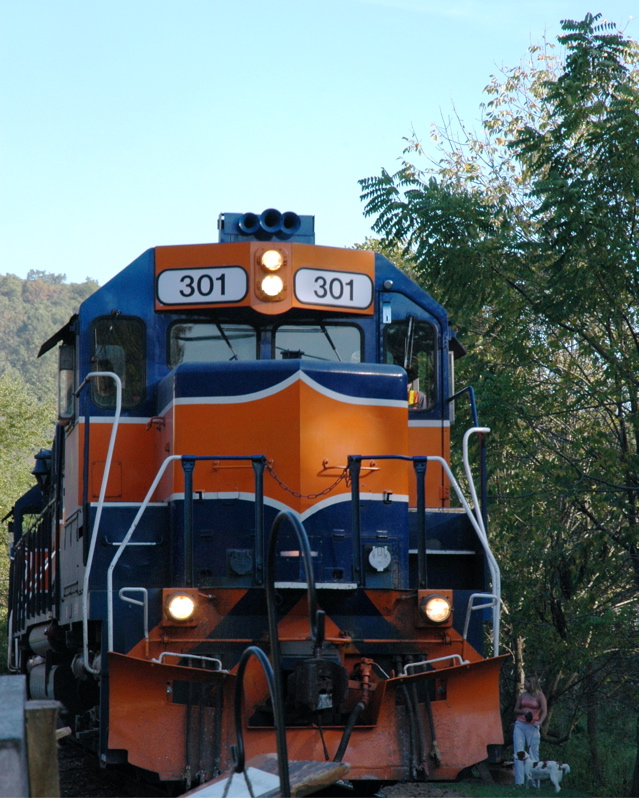 EMD GP-38 Number 301.JPG