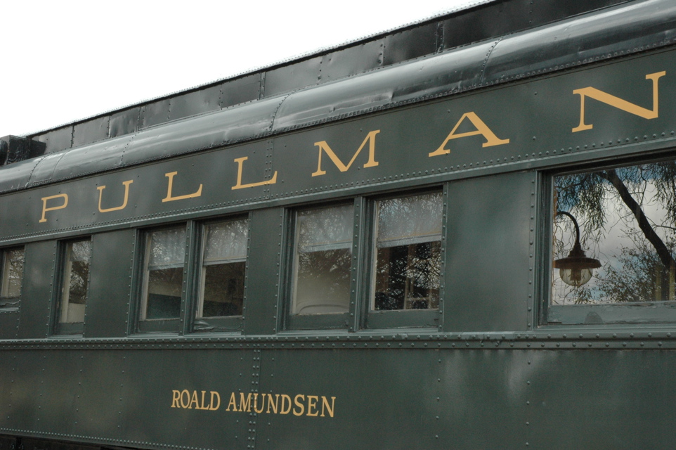Pullman - Roald Amundsen.JPG